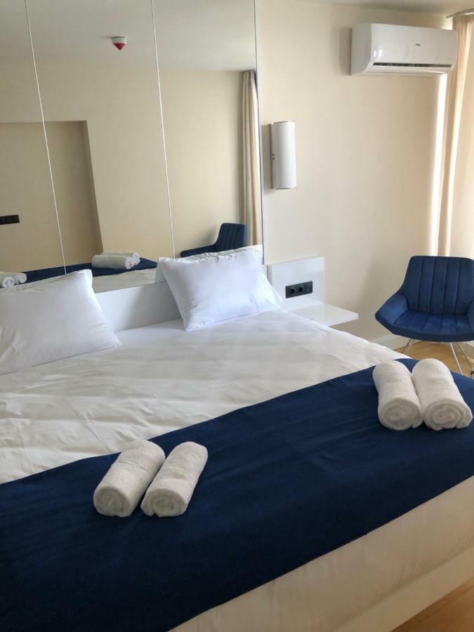 Batumius Apartments Luaran gambar