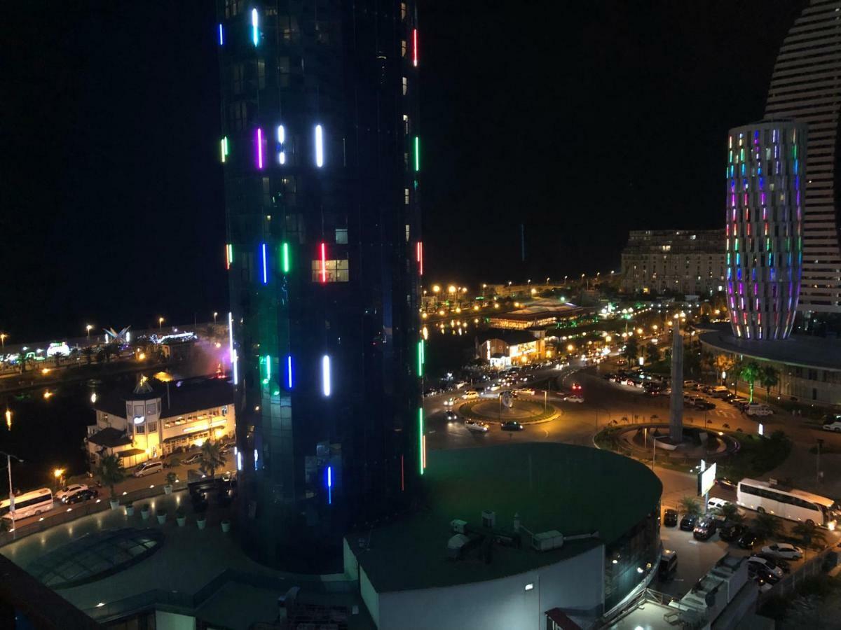 Batumius Apartments Luaran gambar